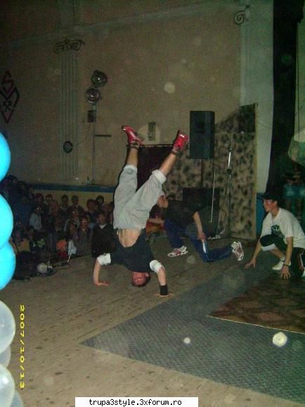 tot bboy cristi :nod:  :nod:  :zzz:  ..:: poze cu noi