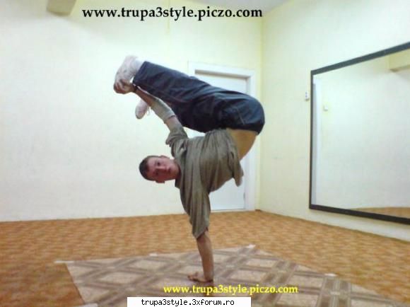 place  :rolleyes: bboy ionutz ..:: poze cu noi